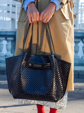 Load image into Gallery viewer, variant_black