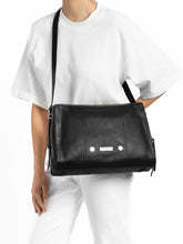 Load image into Gallery viewer, variant_black-silver