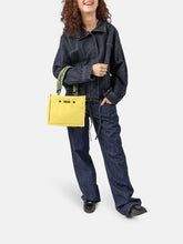 Load image into Gallery viewer, variant_pale-yellow